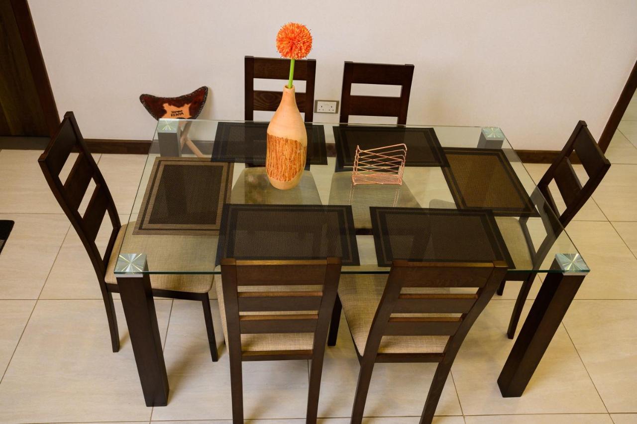Lucy'S Beautiful Condo At Skynest Residences ナイロビ エクステリア 写真