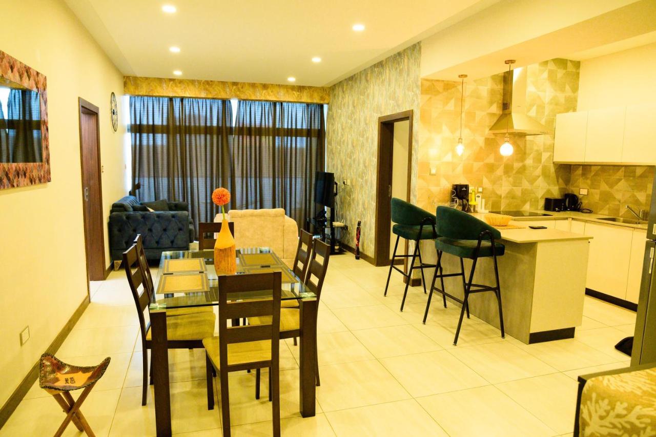 Lucy'S Beautiful Condo At Skynest Residences ナイロビ エクステリア 写真
